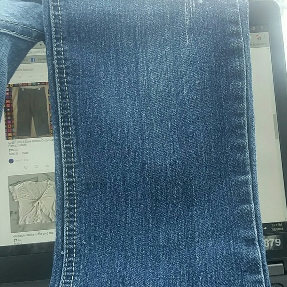 BQB Jeans Flap Pockets Studs Distressed Skinny EUC - Picture 8 of 8